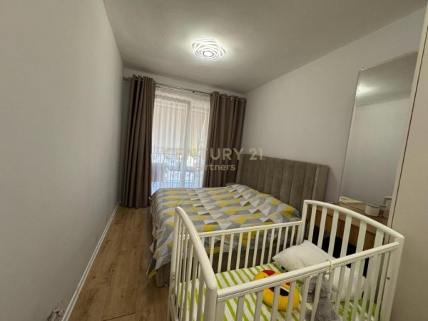 Tirane, shitet apartament 2+1 Kati 9, 95 m² 145.000 € (Grand Gallery, Yzberish)