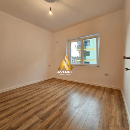 Tirane, shitet apartament 1+1 Kati 5, 42 m² 106.000 € (sander prosi)