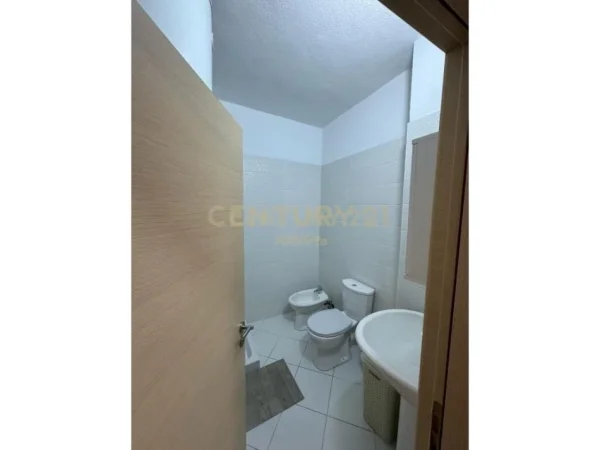 Shqiperi, shitet apartament 1+1+Ballkon Kati 6, 60 m² 85.000 € (shkembi kavejes)