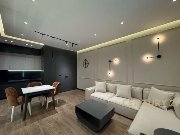 Tirane, jepet me qera apartament 1+1 Kati 5, 78 m² 900 € (Ish parku Autobuzave)