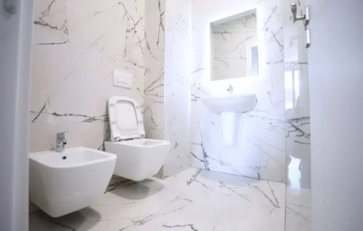 Tirane, shitet apartament 1+1 , 73 m² 339.000 € (Rruga kavajes)