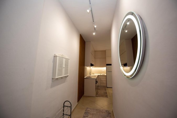 Vlore, shitet apartament 1+1+Ballkon Kati 2, 69 m² 160.000 € (Ujë i Ftohtë, Vlorë)