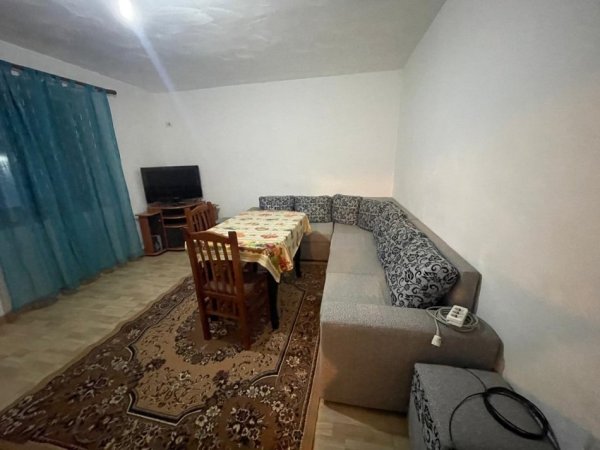 Tirane, jepet me qera apartament 1+1+Ballkon Kati 2, 70 m² 378 € (Rruga Njazi Meka)