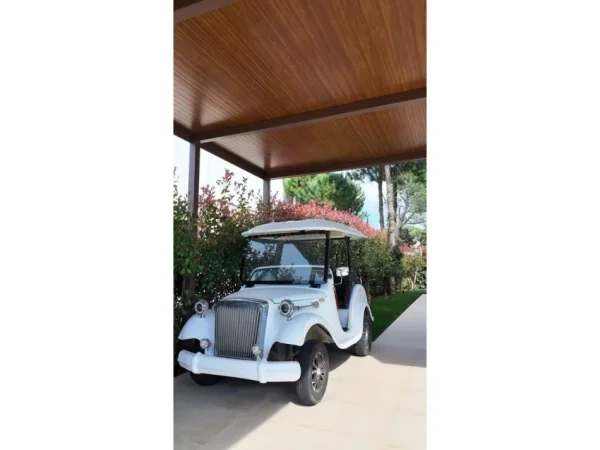 Durres, shitet Vile 2 Katshe Kati 1, 340 m² 800.000 € (Kompleksi San Pietro, Gjiri i Lalezit)