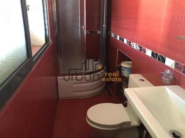 Tirane, jepet me qera apartament 2+1 Kati 5, 65 m² 400 € (Ali Demi)