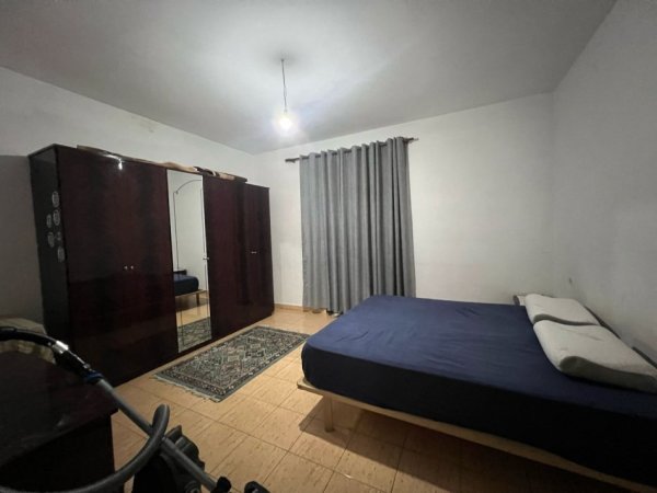 Tirane, jepet me qera Vile 2+1+Ballkon Kati 2, 60 m² 358 € (Rruga Besim Alla)