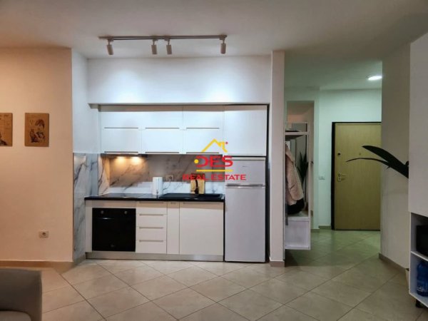 Shqiperi, shitet apartament 1+1+Ballkon Kati 9, 84 m² 125.000 € (Rr Hasan Kushta)