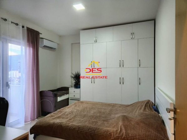 Shqiperi, shitet apartament 1+1+Ballkon Kati 9, 84 m² 125.000 € (Rr Hasan Kushta)