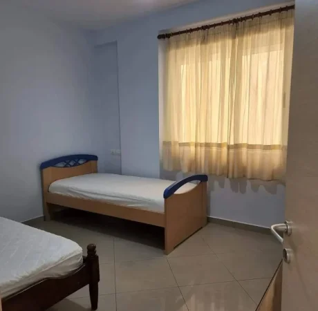 Tirane, jepet me qera apartament 2+1+Ballkon Kati 5, 100 m² 470 € (Don Bosko)