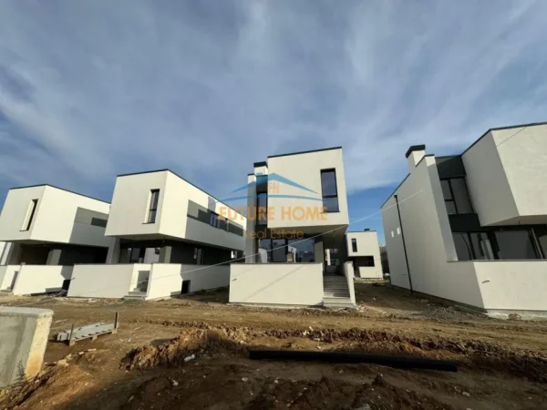 Durres, shitet Vile 2 Katshe Kati 1, 303 m² 400.000 € (Gjiri i Lalzit, Turquoise Marina)