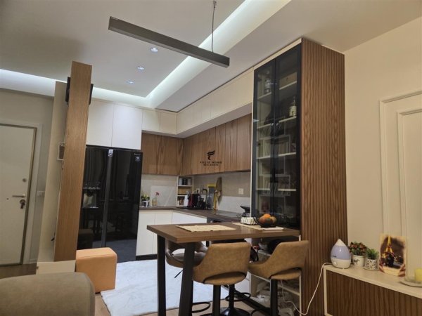 Tirane, shitet apartament 2+1+Ballkon Kati 2, 86 m² 164.000 € (ALI DEMI)