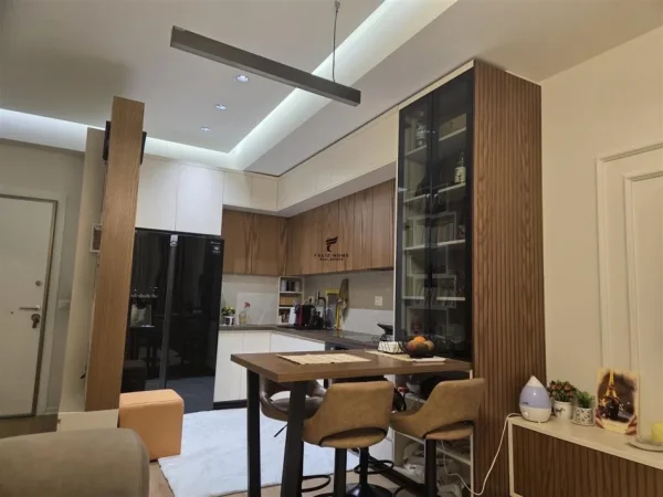 Tirane, shitet apartament 2+1+Ballkon Kati 2, 86 m² 160.000 € (ALI DEMI)