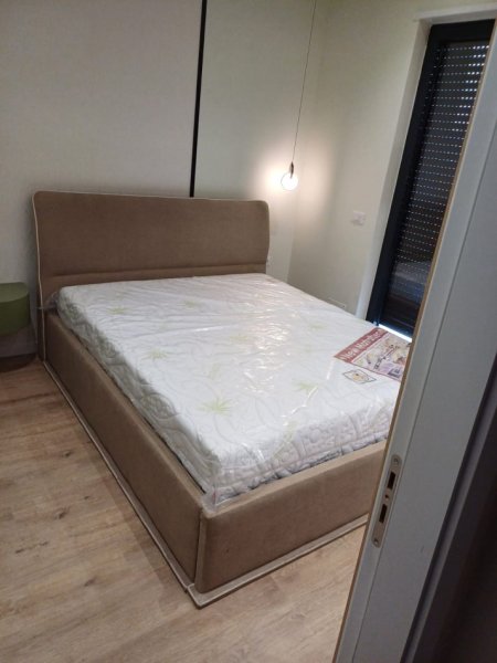 Tirane, jepet me qera apartament 1+1+Ballkon Kati 6, 60 m² 800 € (Ish Stacioni Treni-Rruga Karl Gega)