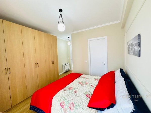 Tirane, shes apartament 3+1+Ballkon Kati 5, 101 m² 350.000 € (rruga e bogdaneve)