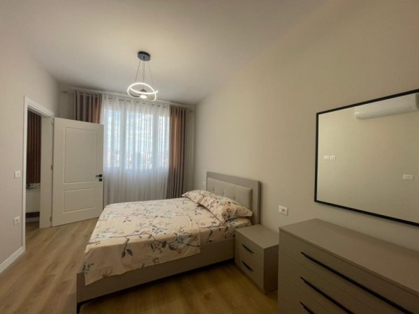 Tirane, jepet me qera 1+1+Ballkon Kati 6, 70 m² 600 € (River Residence-Unaza e Re)