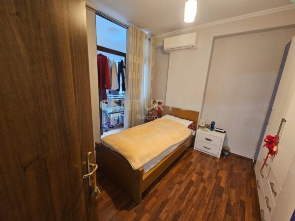Tirane, shitet apartament 3+1+Ballkon Kati 3, 125 m² 350.000 € (rruga e kavajes)