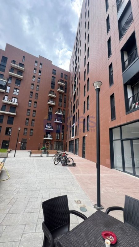 Tirane, jepet me qera apartament 1+1+Aneks Kati 6, 72 m² 500 € (Bulevardi i RI)