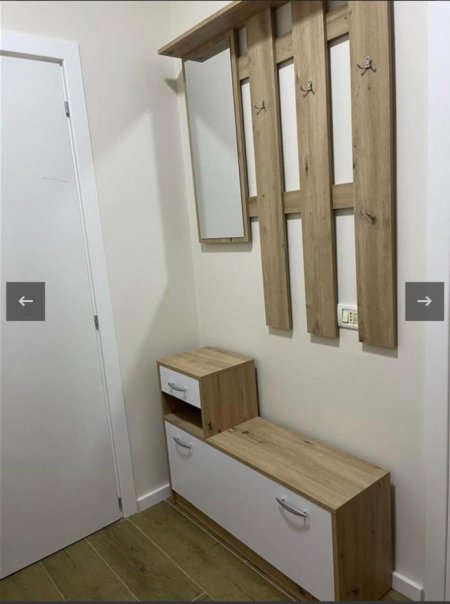 Tirane, jepet me qera Vile 1+1+Ballkon Kati 1, 70 m² 450 € (Rruga Ferit Xhajko)