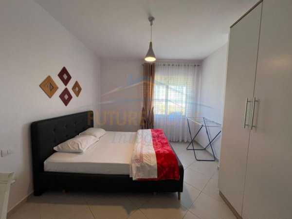 Tirane, shitet apartament 1+1 Kati 8, 65 m² 97.000 € (Yzberisht)