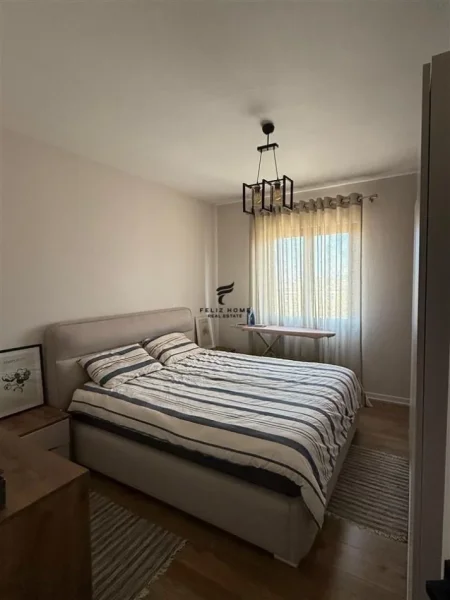 Tirane, shitet apartament 1+1+Ballkon Kati 6, 71 m² 110.000 € (KINOSTUDIO)
