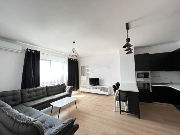Tirane, jepet me qera apartament 1+1 Kati 10, 74 m² 600 € (farmacia 10, Arlis ndertim)