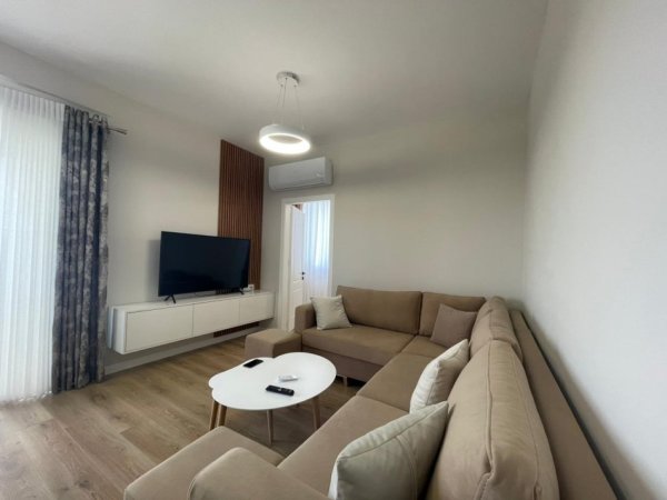 Tirane, jepet me qera apartament 1+1 Kati 6, 70 m² 600 € 