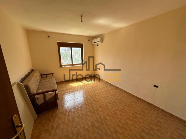 Shitet, Apartament 1+1, Mbrapa Bllokut te Amabasadave, Tiranë - 130.000€ | 61.2 m²