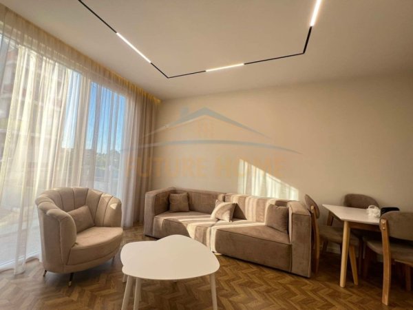 Tirane, shitet apartament 2+1+Ballkon Kati 1, 84 m² 125.000 € (Unaza e Re)