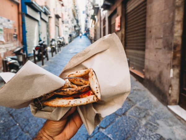 Tirane, oferte Pakete ne bregdet PUSHIME NË AMALFI-POSITANO-CAPRI, 5 DITË AVION &amp; GUIDË €499
