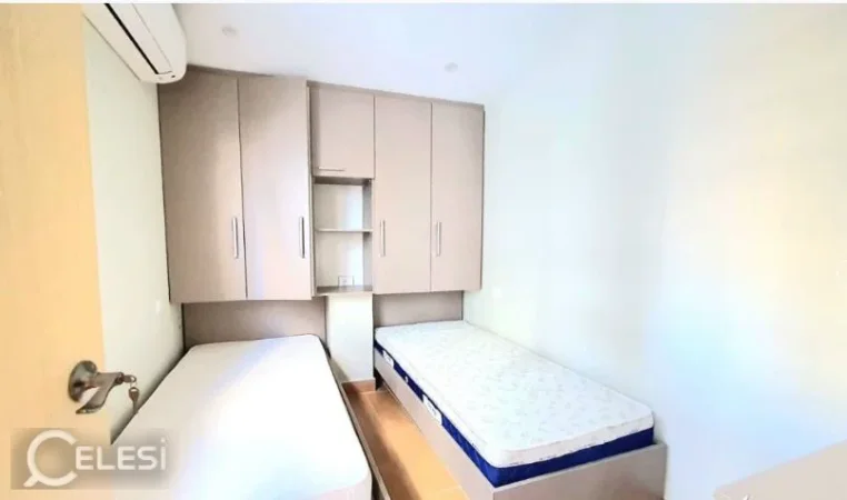 Tirane, jepet me qera apartament 2+1+Ballkon Kati 3, 150 m² 650 € (MYSLYM SHYRI)