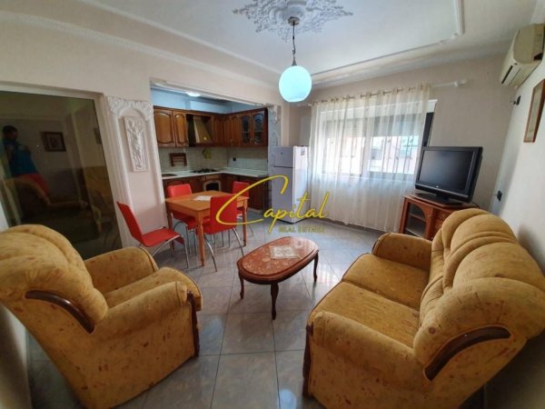 Tirane, jepet me qera apartament 1+1 Kati 5, 60 m² 600 € (RRUGA MYSLYM SHYRI)