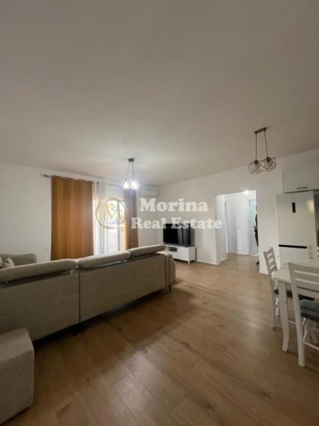 Tirane, jepet me qera apartament 2+1 Kati 4, 145 m² 600 € (Zogu i Zi-Rruga Dritan Hoxha)
