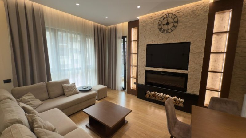 Tirane, jepet me qera apartament 1+1 Kati 5, 76 m² 800 € (Rruga e Kavajes)
