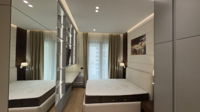 Tirane, jepet me qera apartament 1+1 Kati 5, 76 m² 800 € (Rruga e Kavajes)