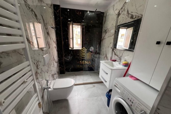Tirane, jepet me qera apartament 2+1+Ballkon Kati 4, 95 m² 500 € (Prane Ring Centre)