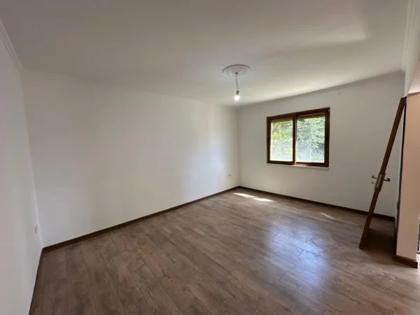 Durres, shes apartament 1+1+Ballkon Kati 2, 61 m² 69.000 € (STADIUMI, DURRES.)