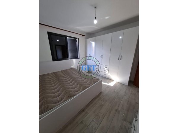 Durres, jepet me qera 1+1 Kati 3, 53 m² 300 € 
