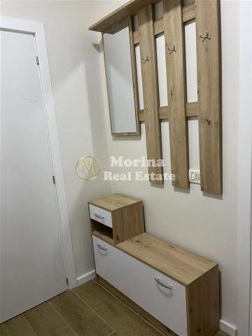 Tirane, jepet me qera apartament 1+1 Kati 2, 70 m² 450 € (Rruga Ferit Xhajko)