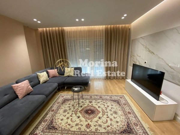 Tirane, jepet me qera apartament 2+1 Kati 1, 100 m² 800 € (Rruga E dibres)