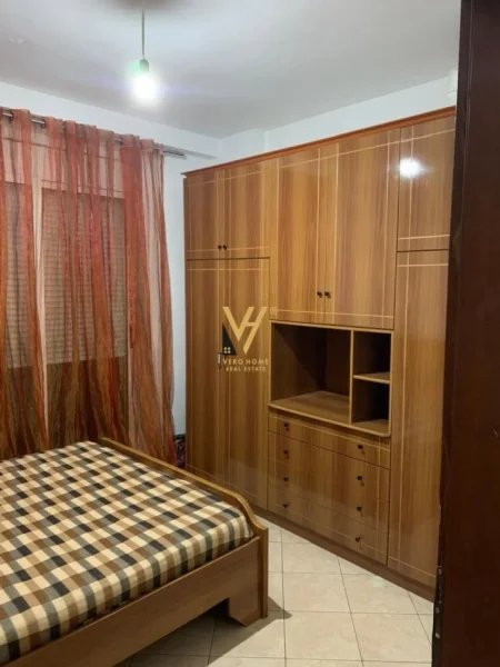 Tirane, shitet apartament 1+1+Ballkon Kati 3, 70 m² 140.000 € (KODRA E DIELLIT)