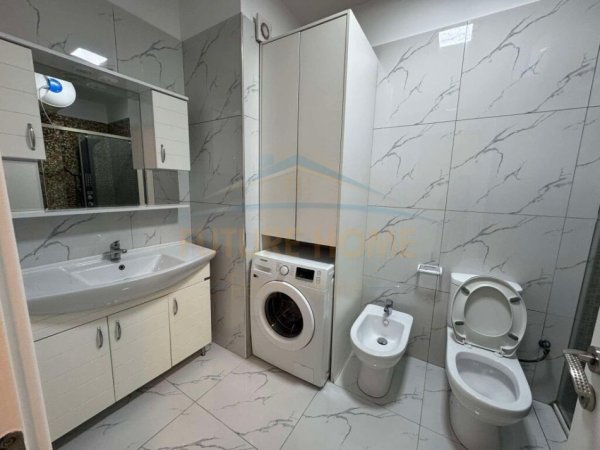 Tirane, shitet 2+1 Kati 5, 88 m² 248.000 € (Zogu i Zi)