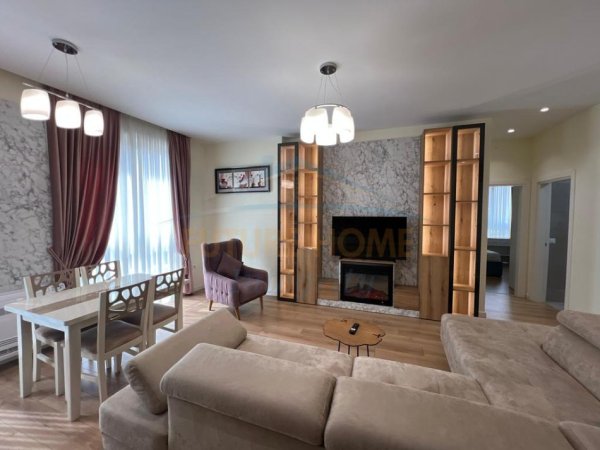 Tirane, jepet me qera apartament 2+1 Kati 3, 101 m² 800 € (Rruga Ferit Xhajko)