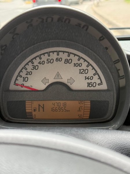 Tirane, shitet Makine Smart for 2