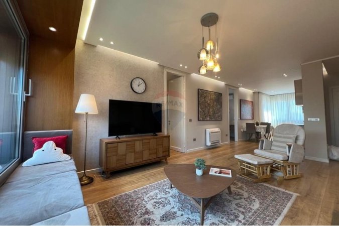 Shqiperi, jepet me qera 2+1+Ballkon Kati 3, 1.200 m² 1.200 € (Ambasada Amerikane)