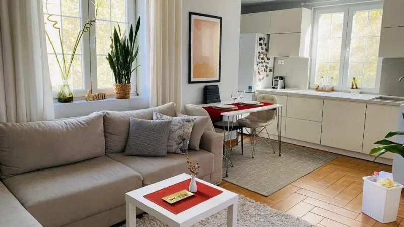 Tirane, jepet me qera apartament 2+1+Aneks Kati 3, 72 m² 650 € (Rr. E Kavajes, 21 Dhjetori)