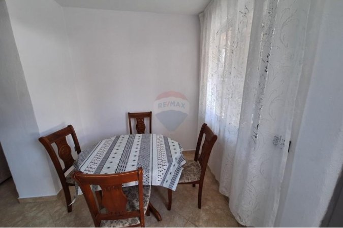 Tirane, jepet me qera apartament , 60 m² 450 € (Ali Demi)