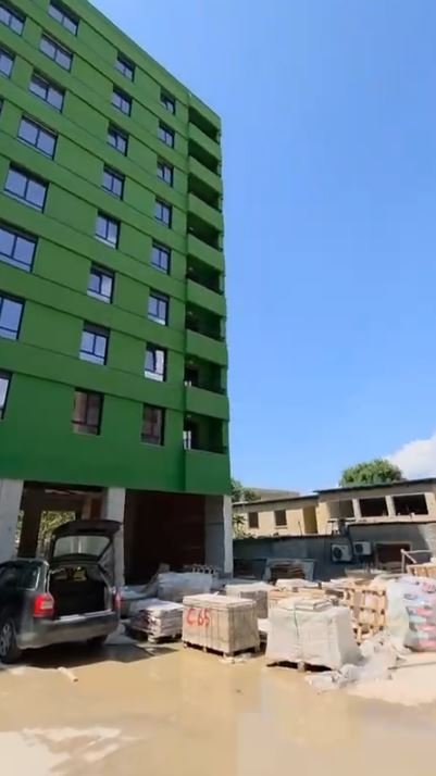 SHITET OKAZION APARTAMENTI 1+1 ne 5 Maji , MUNDESI BLERJE ME KREDI (RRUGA 5 MAJ)