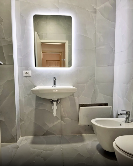 Tirane, jepet me qera apartament 2+1+Aneks+Ballkon Kati 5, 110 m² 500 € (Ali demi, rezidenca Kaimi)