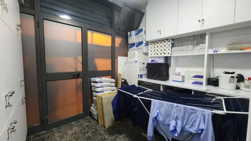 Tirane, shitet dyqan Kati 0, 15 m² 65.000 € (Blloku, rr pjeter bogdani)