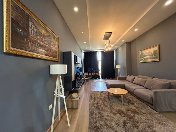 Tirane, jap me qera apartament 1+1+Ballkon Kati 1, 120 m² 650 € (Liqeni i Thate, rruga Peti)